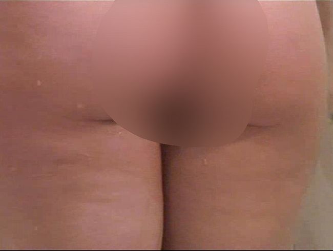 salmadenora Porno Video: Ich lass mir in den Mund pi**en