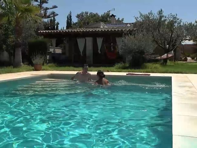 salmadenora Porno Video: In den Mund reingespri**t